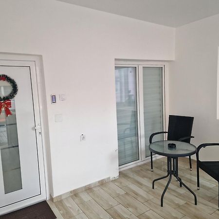 Zed Apartmani Leskovac ليسكوفاك المظهر الخارجي الصورة