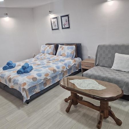 Zed Apartmani Leskovac ليسكوفاك المظهر الخارجي الصورة